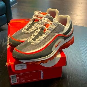 COPY - Women stylish Athletic sneaker